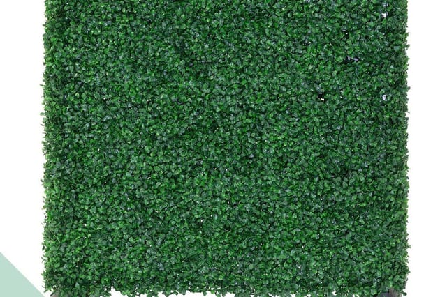 Freestanding Hedges for Restaurant Patios and Events